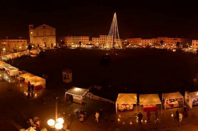 Il 20 e il 21 dicembre a Palmanova arriva il mercatino di Natale più grande del Friuli Venezia Giulia