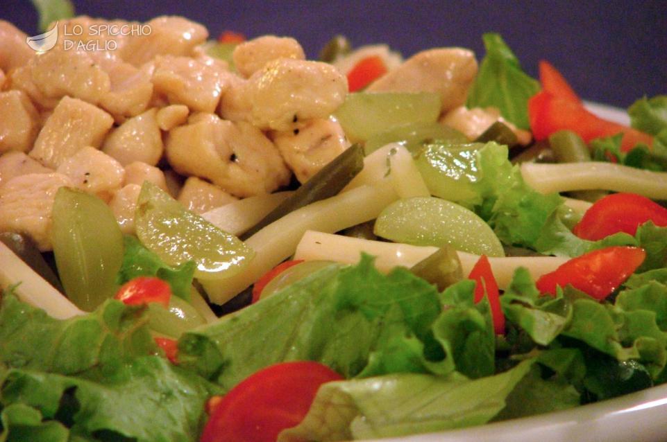 Insalata di pollo e uva Insalata di pollo e uva