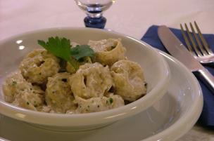 Tortelloni ai funghi porcini panna e noci