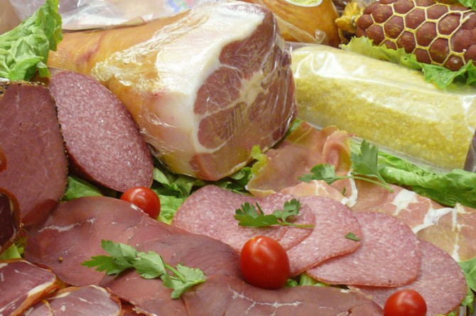 Gnocco, Salame e… Fantasia: il 7 dicembre a Rubiera Gnocco, Salame e… Fantasia: il 7 dicembre a Rubiera