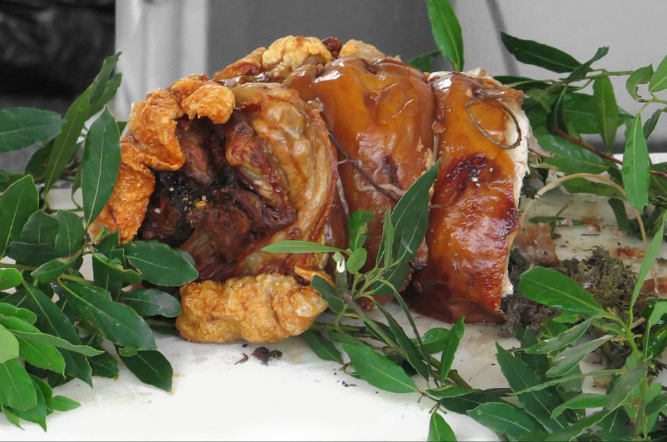 Dal 5 al 7 settembre ad Ariccia torna la "Sagra della Porchetta" Dal 5 al 7 settembre ad Ariccia torna la "Sagra della Porchetta"