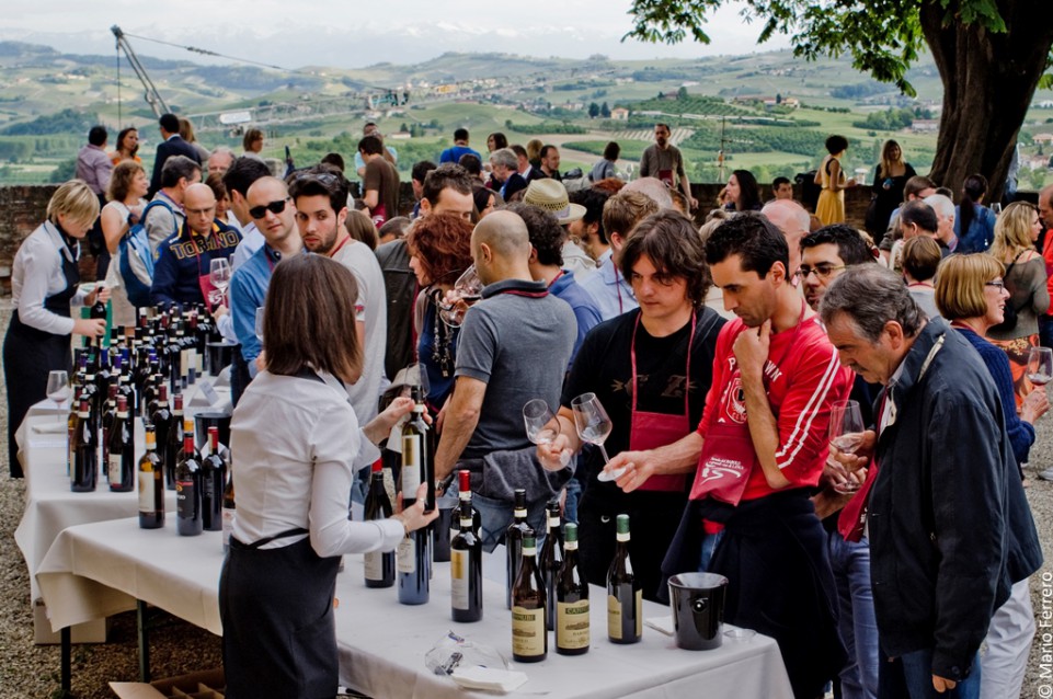 Al Castello di Roddi il 30 maggio torna "Io, Barolo - la nuit"