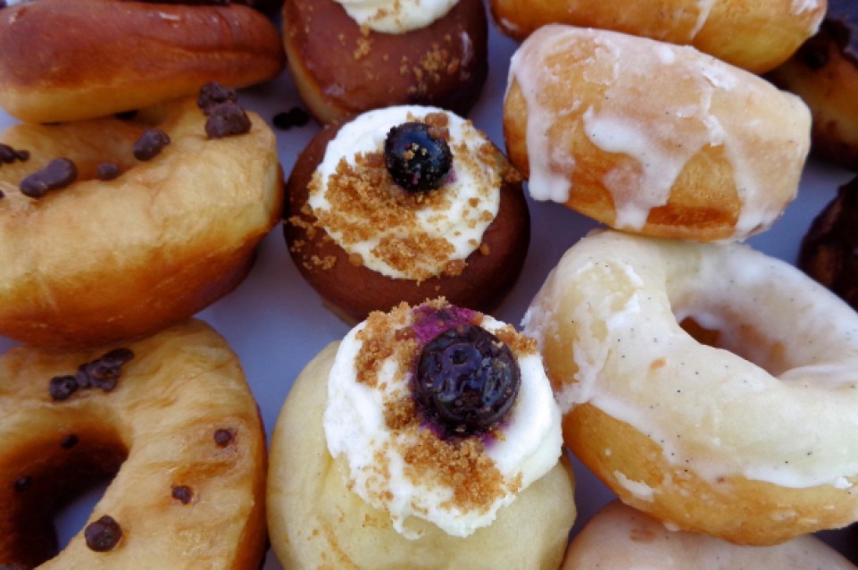 Ciambelle fritte: ecco le più golose in giro per il mondo Ciambelle fritte: ecco le più golose in giro per il mondo