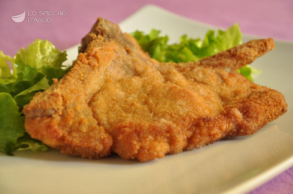 Cotoletta alla Milanese: lo storico piatto dalle origini controverse 