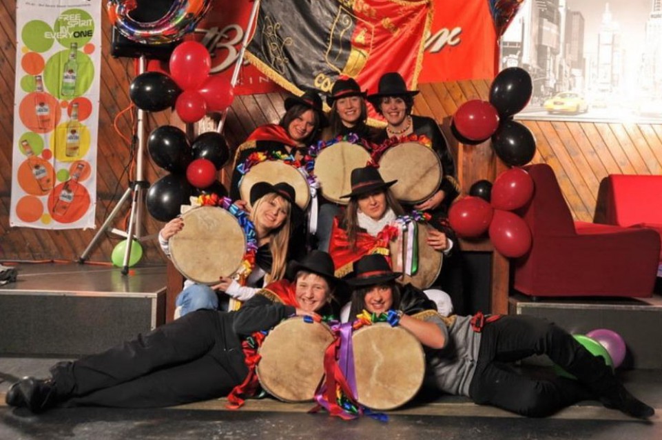 Féta dou Barò: la Festa del barile arriva a Cogne il 25 febbraio Féta dou Barò: la Festa del barile arriva a Cogne il 25 febbraio