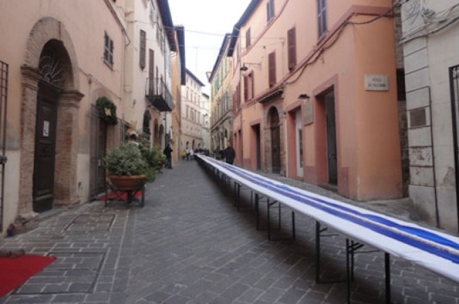 Il torrone più lungo del mondo vi aspetta a Camerino il 6 gennaio