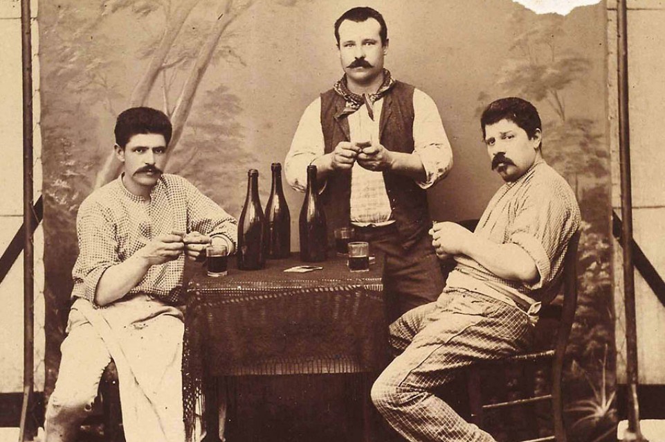 "Italiani a tavola. Riflessi contemporanei", il concorso fotografico che unisce cucina e fotografia "Italiani a tavola. Riflessi contemporanei", il concorso fotografico che unisce cucina e fotografia