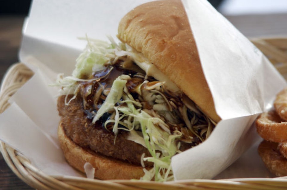 L'hamburger più buono del mondo? E' senza carne! L'hamburger più buono del mondo? E' senza carne!