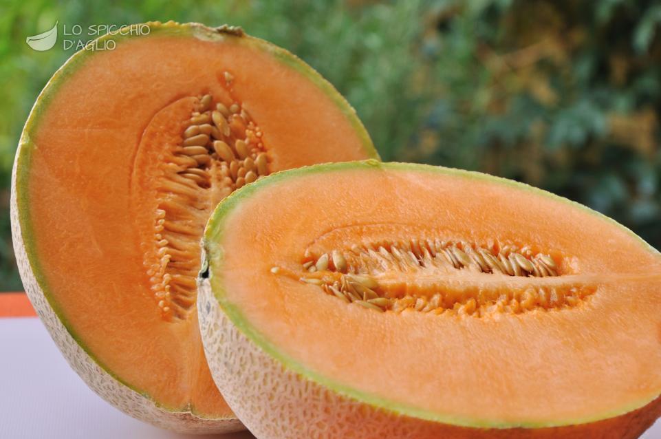 Melone: origini e proprietà del fresco frutto dell'estate 