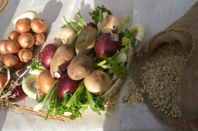 Mostra Mercato del Farro DOP e dei Prodotti Tipici della Montagna: dal 5 al 9 dicembre a Monteleone di Spoleto Mostra Mercato del Farro DOP e dei Prodotti Tipici della Montagna: dal 5 al 9 dicembre a Monteleone di Spoleto