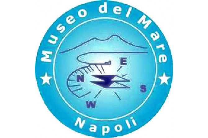 Napoli 2 luglio 2009: una sera di mezz'estate con percorso museale enogastronomico Napoli 2 luglio 2009: una sera di mezz'estate con percorso museale enogastronomico