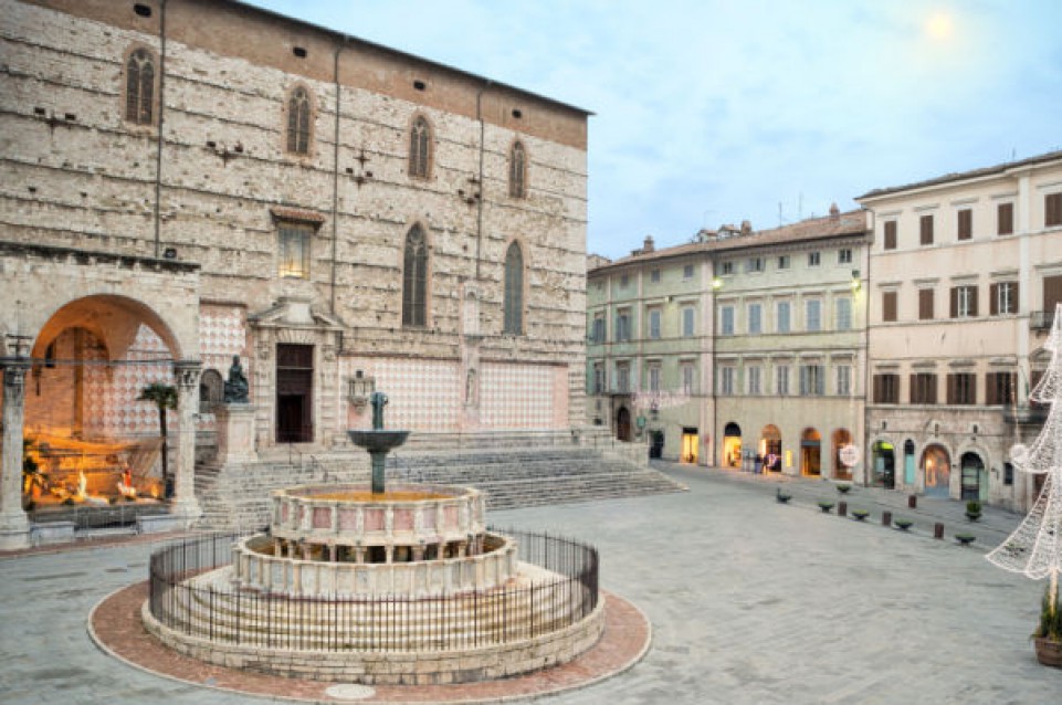 A Perugia il 29 gennaio torna il torcolo di San Costanzo