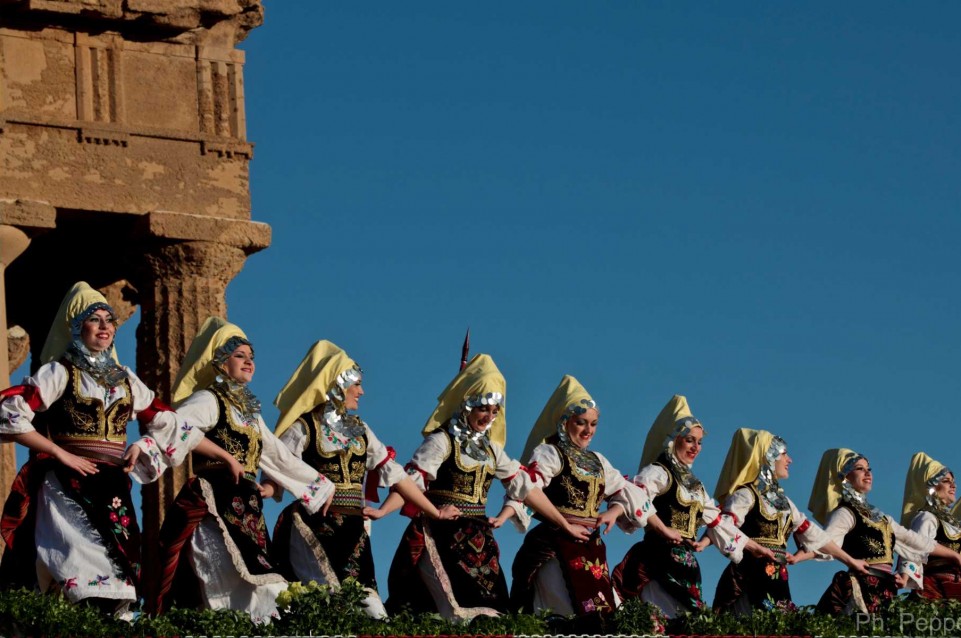 Sagra del mandorlo in fiore: dal 28 febbraio all'8 marzo ad Agrigento 