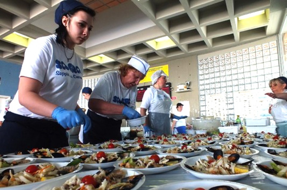 Sagra della Seppia e della Canocchia: il 18, 19 e 25, 26 maggio a Porto Garibaldi 