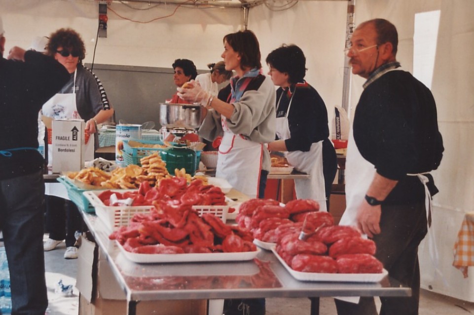A San Lorenzo in Campo la Pasquetta ha il sapore di Castagnolo A San Lorenzo in Campo la Pasquetta ha il sapore di Castagnolo