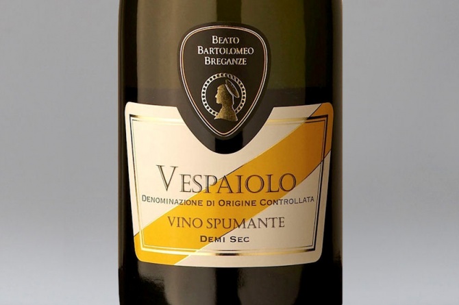 Il Vespaiolo spumante diventa DOC e si presenta ai cuochi Il Vespaiolo spumante diventa DOC e si presenta ai cuochi