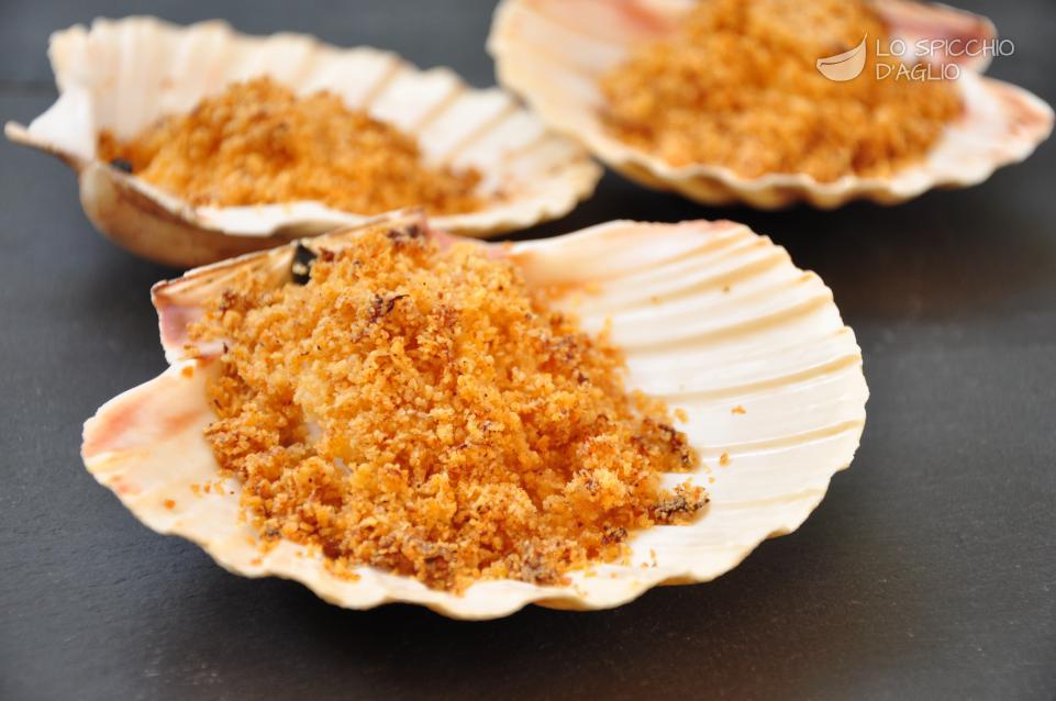 Capesante gratinate alla paprica Capesante gratinate alla paprica