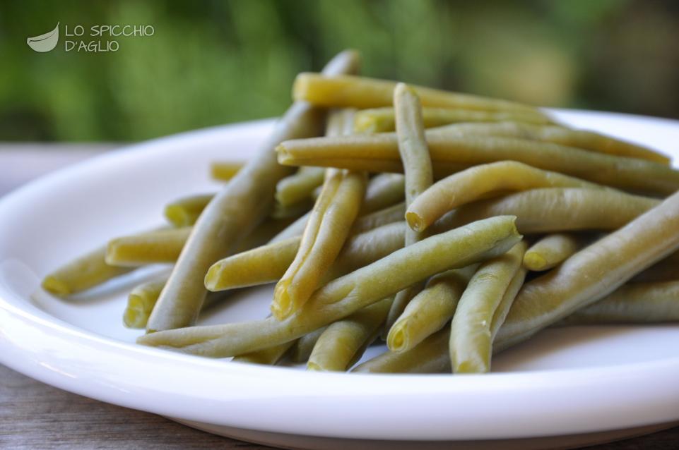 Fagiolini a vapore al microonde Fagiolini a vapore al microonde