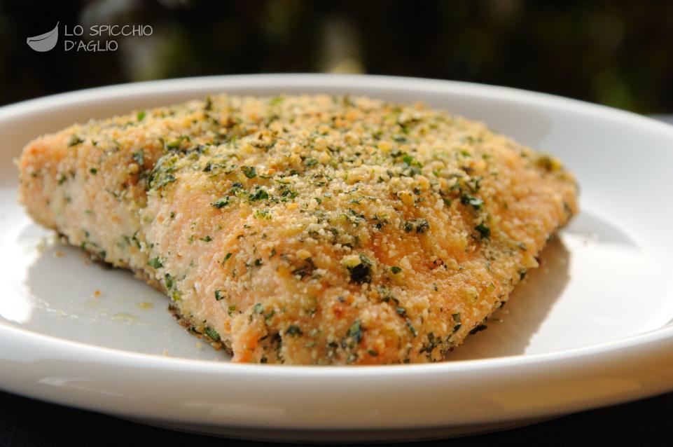 Filetto di salmone gratinato Filetto di salmone gratinato