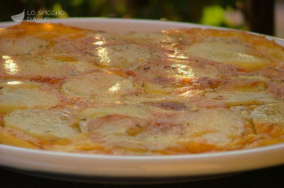 Frittata con le patate Frittata con le patate