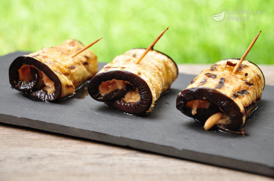 Involtini di melanzane e pesce spada Involtini di melanzane e pesce spada
