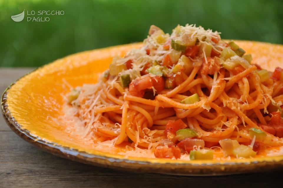 Pasta all'amatriciana di verdure Pasta all'amatriciana di verdure