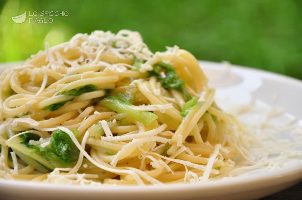 Pasta con la scarola Pasta con la scarola