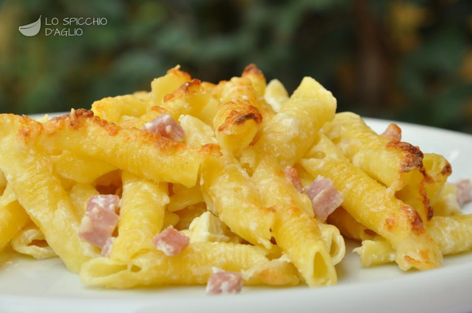 Pasta al forno cotto e Brie Pasta al forno cotto e Brie