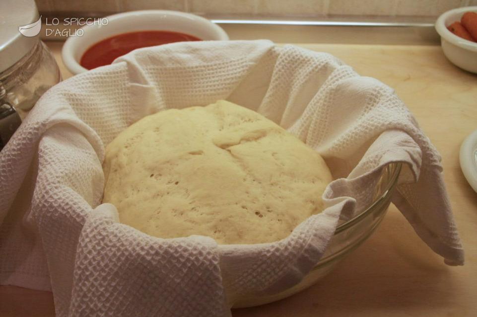 Ricetta Pasta Per La Pizza Le Ricette Dello Spicchio D Aglio