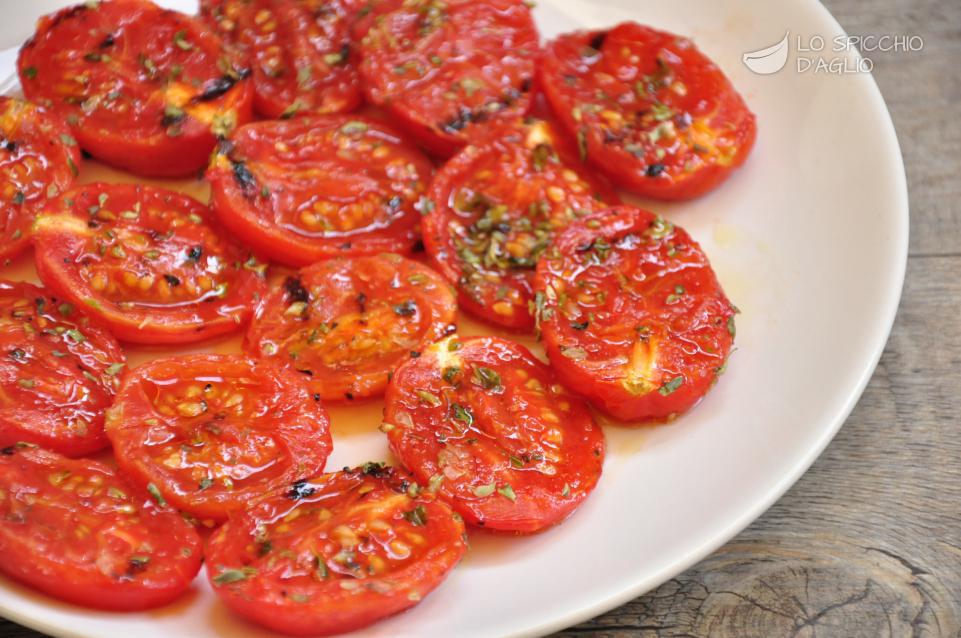 Ricetta - Pomodori grigliati - Le ricette dello spicchio d'aglio