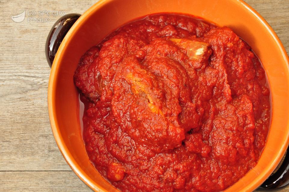 Ragù napoletano Ragù napoletano
