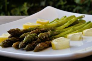 Asparagi al limone