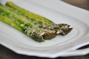 Asparagi gratinati