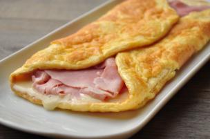 Calzone con prosciutto cotto e sottiletta