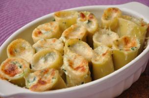 Paccheri ripieni di ricotta e bietola