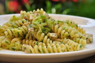 Pasta con pesce spada e zucchine