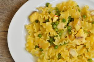 Pasta gallinella, piselli e zafferano