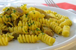 Pasta carciofi e zafferano