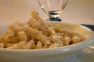 Pasta alla crema di noci