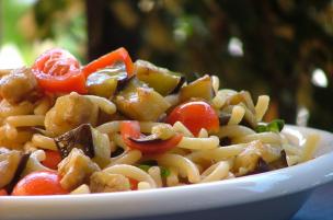 Pasta melanzane e pomodori