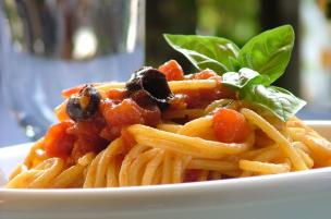 Pasta al pomodoro fresco