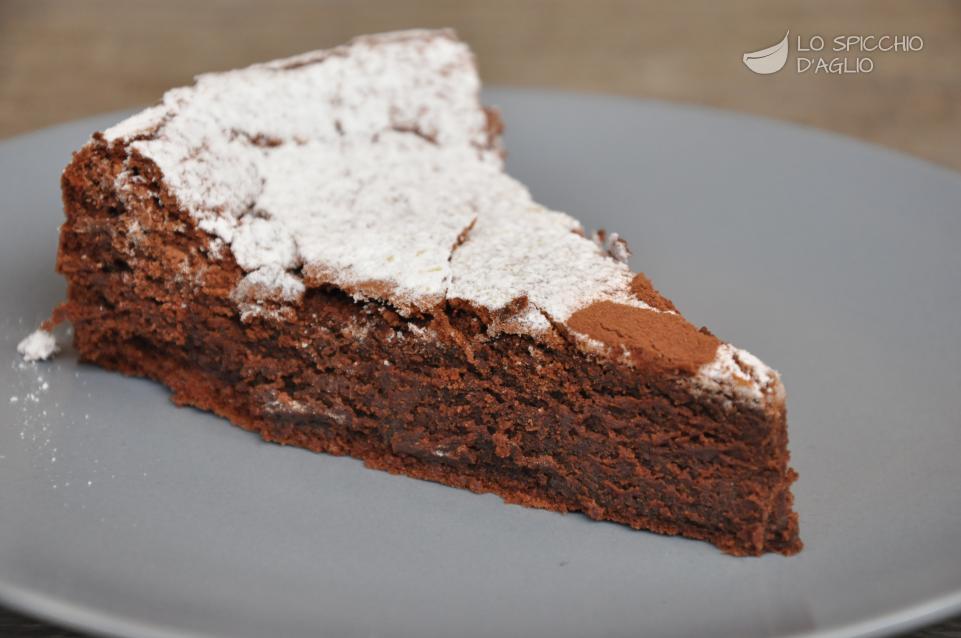 Torta fondente al cioccolato Torta fondente al cioccolato