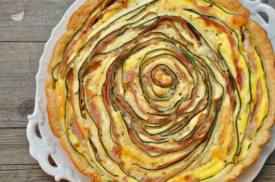 Torta salata zucchine e mortadella