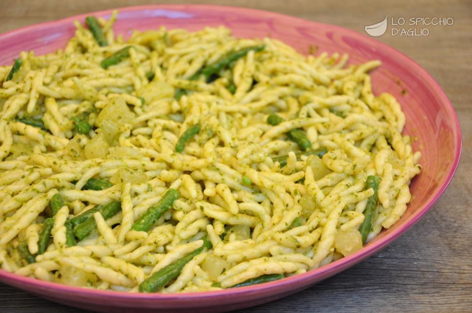 Trofie al pesto con patate e fagiolini