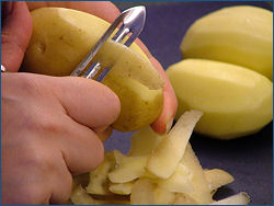 Pelare le patate
