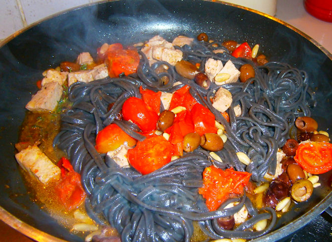 Linguine al nero di seppia