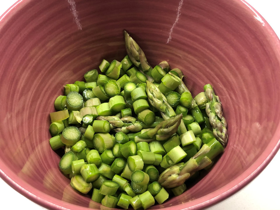 Asparagi affettati