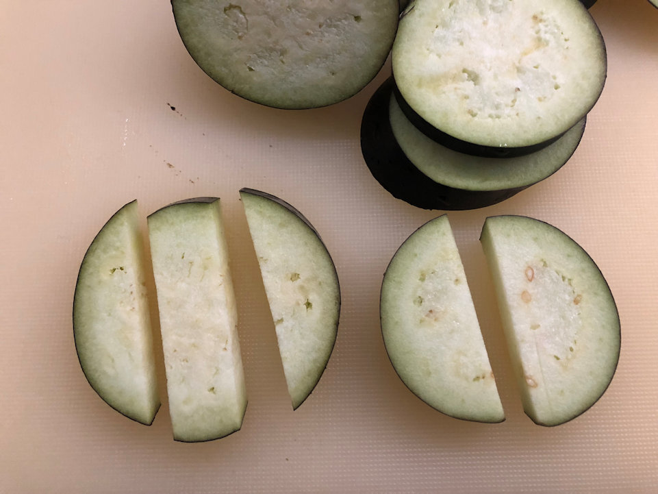 Il taglio delle melanzane